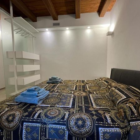 Апартаменты Charme In Centro With Private Parking Асколи-Пичено Экстерьер фото