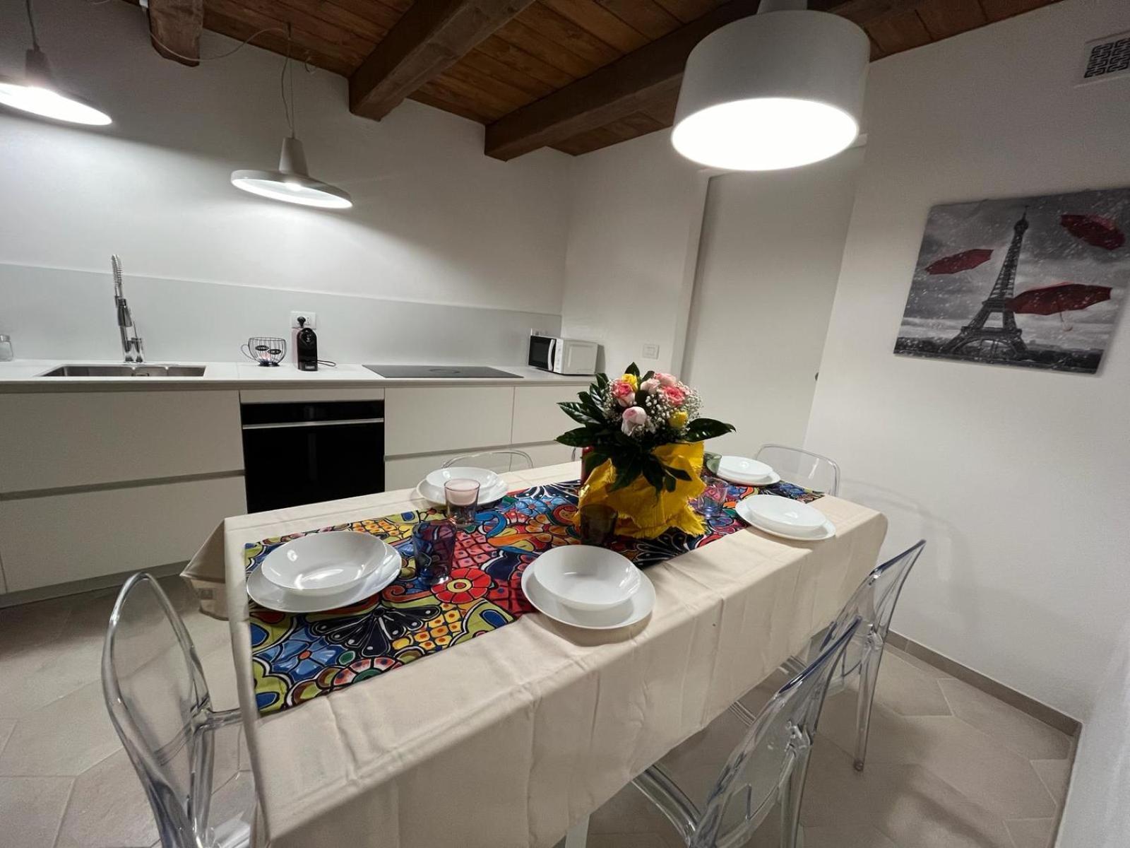 Апартаменты Charme In Centro With Private Parking Асколи-Пичено Экстерьер фото